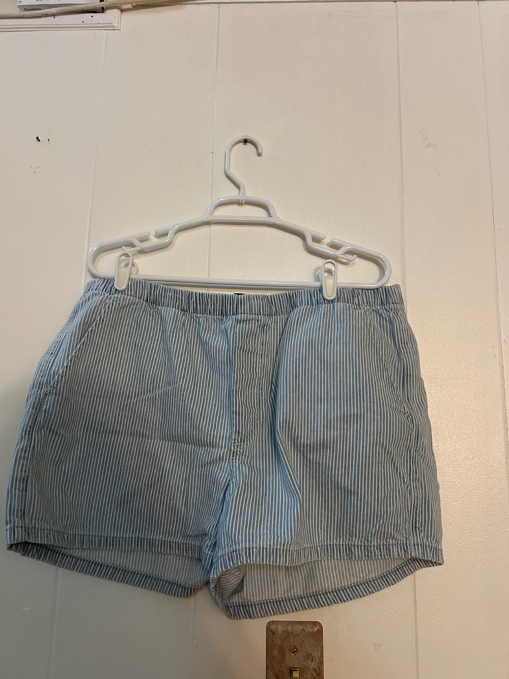 GAP Light Blue and White Striped Women’s Shorts